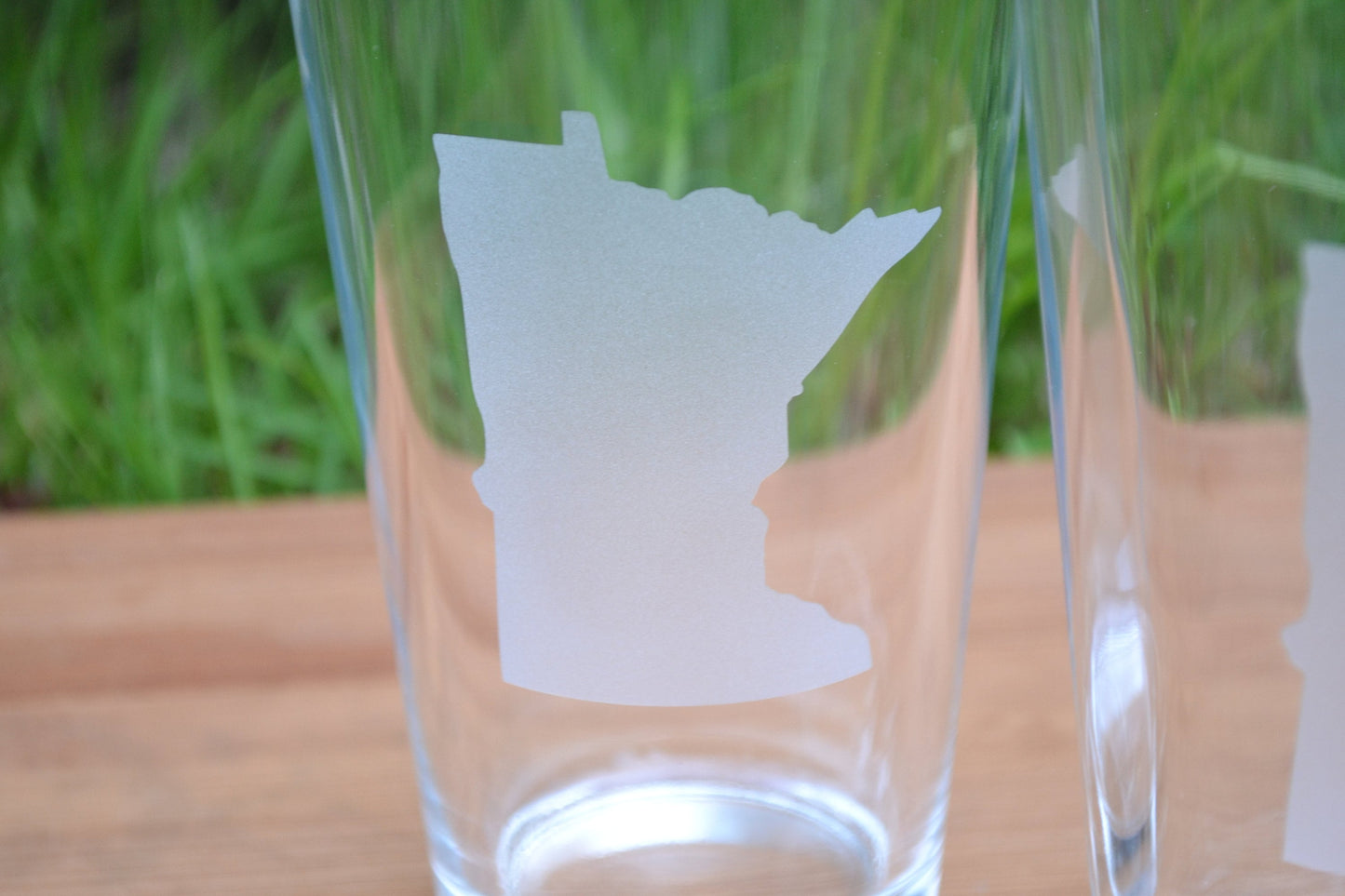 (H) Pint Glasses, Minnesota Pint Glass, MN