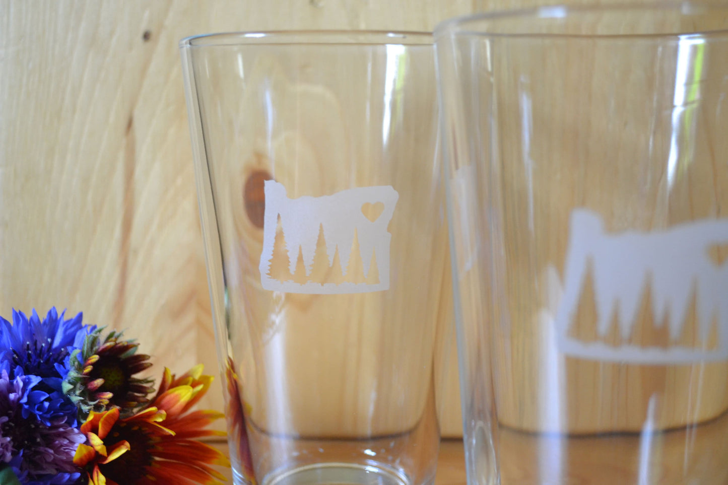 (H) Pint Glass, Oregon Pint Glass