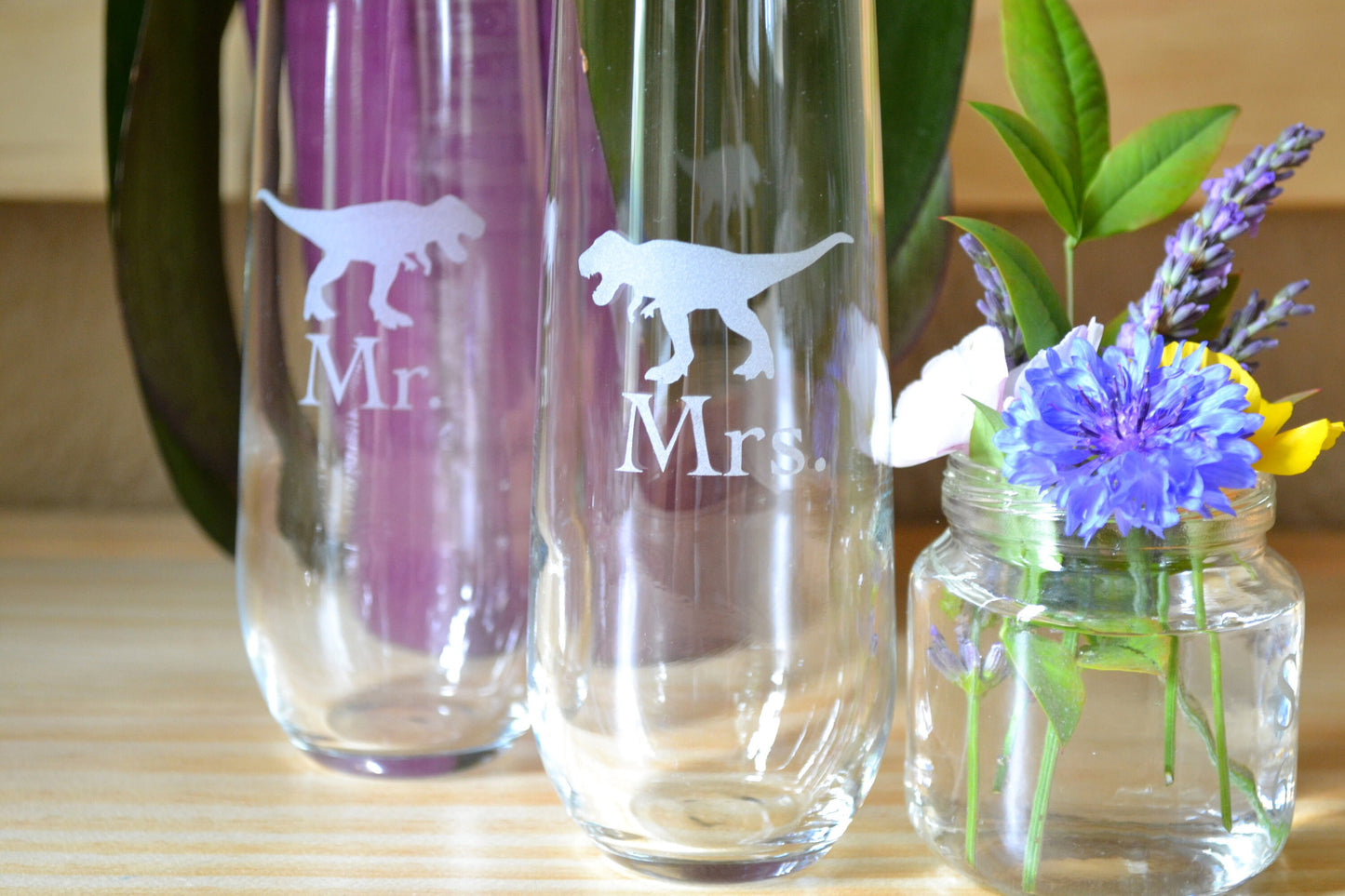 (H) Champagne Glasses, Mr. and Mrs. Champagne Glasses, T Rex Stemless