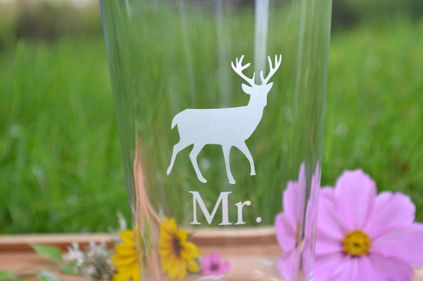 (H) Mr. and Mrs. Glassware, Deer Glassware Set