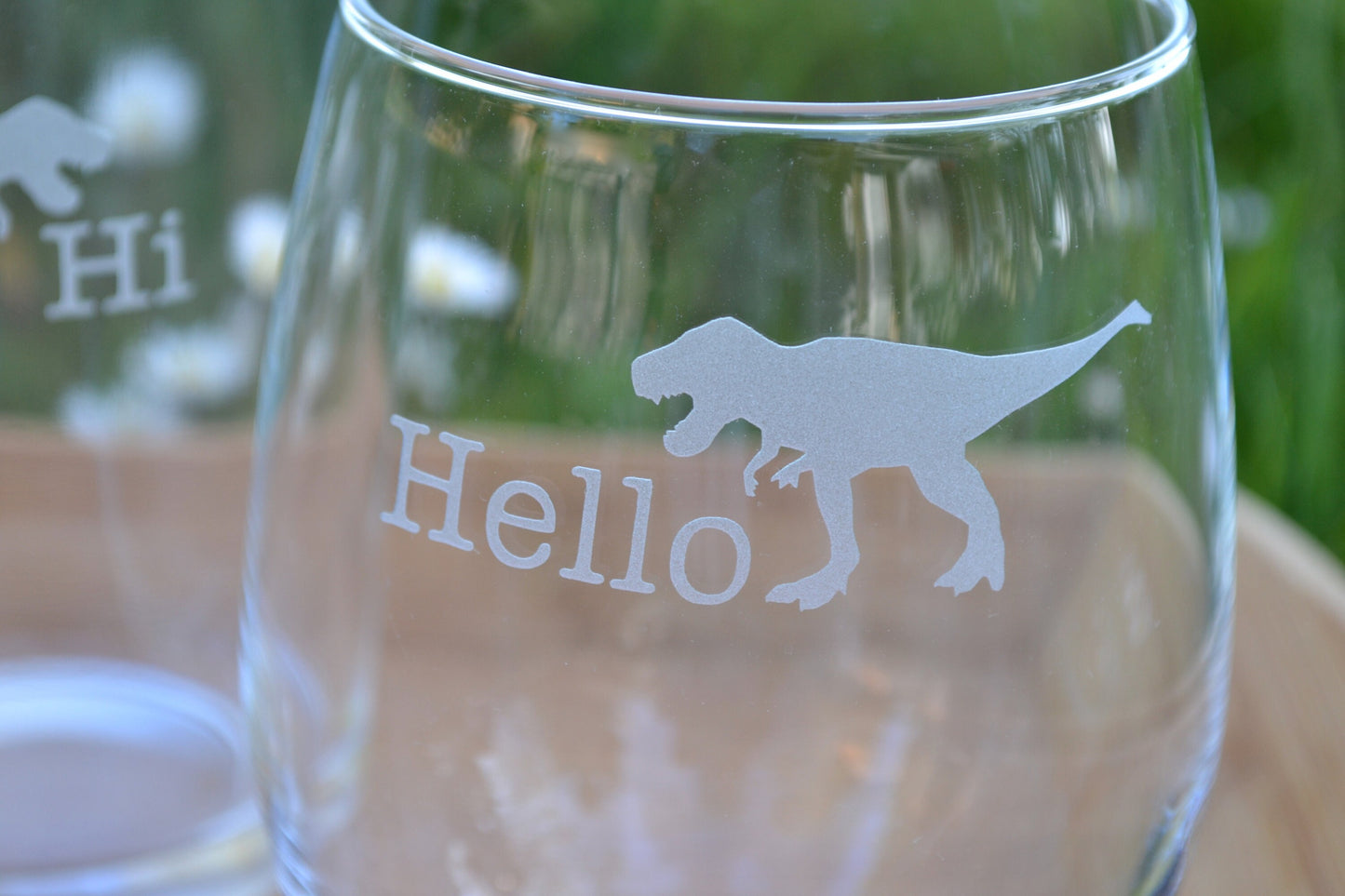 (H) Pint and Wine Glasses, Dinosaur Glassware