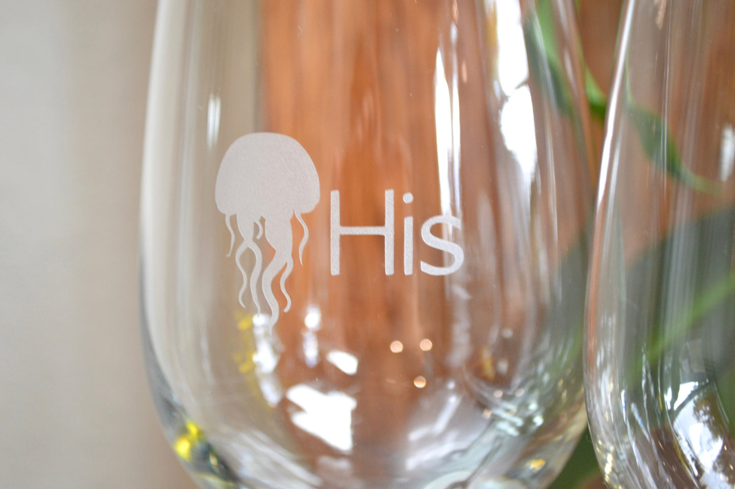 (H) Wine Glasses, His and Hers Glasses, Jellyfish Glassware Set