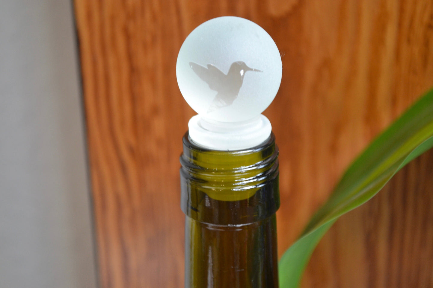 (L) Hummingbird Bottle Stopper, Wine Stopper