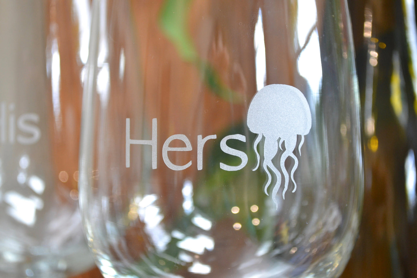 (H) Wine Glasses, His and Hers Glasses, Jellyfish Glassware Set