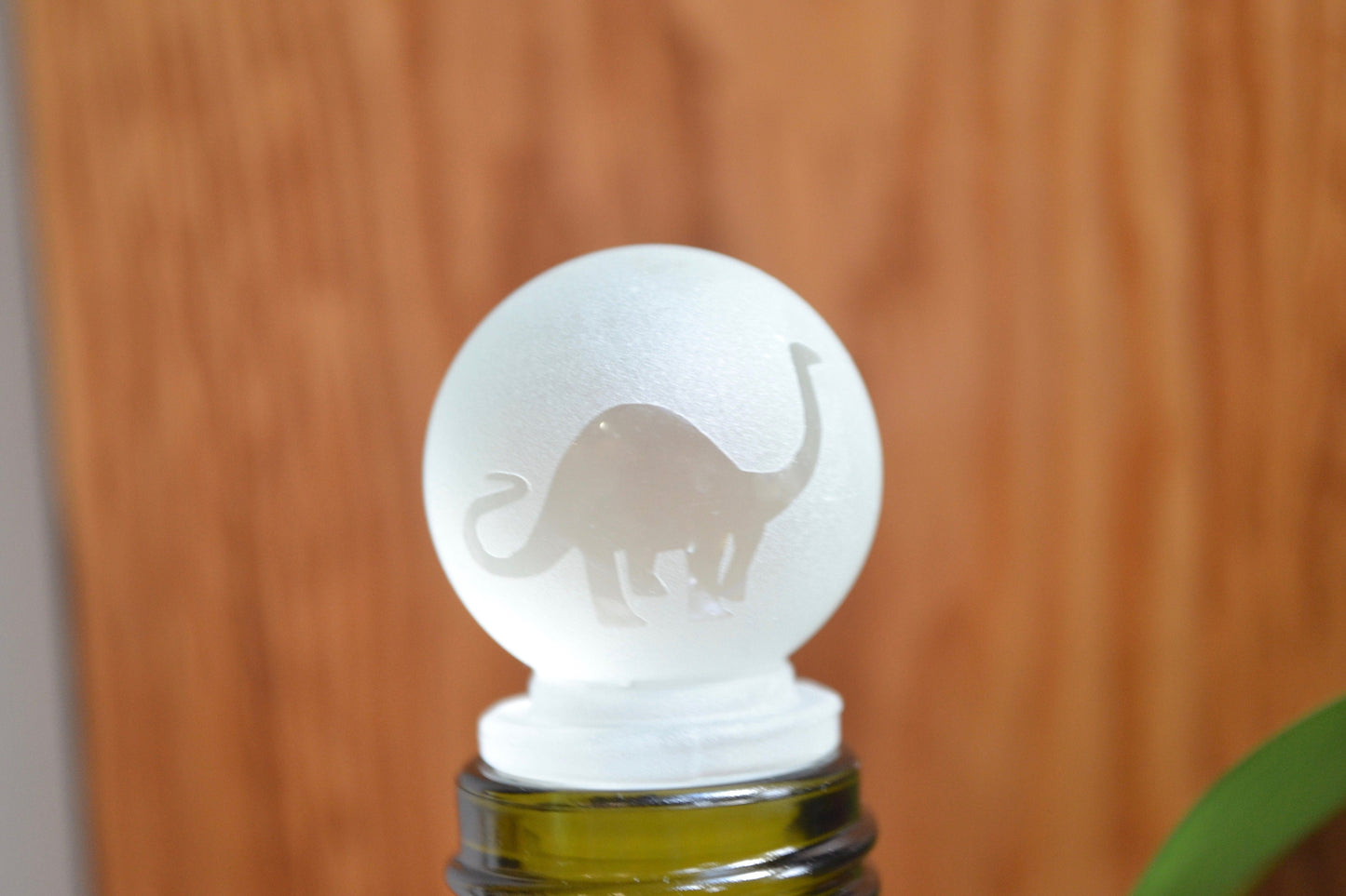 (L) Bottle Stopper, Wine Stopper, Perfume Stopper, Dinosaur