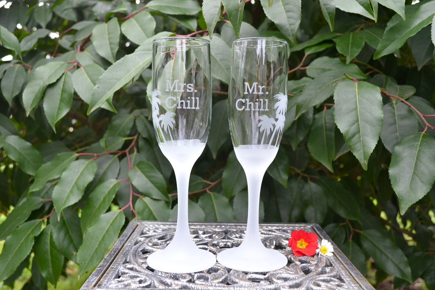 (H) Mr. and Mrs. Champagne Glasses, Beach Wedding Glasses, Mr and Mrs Chill