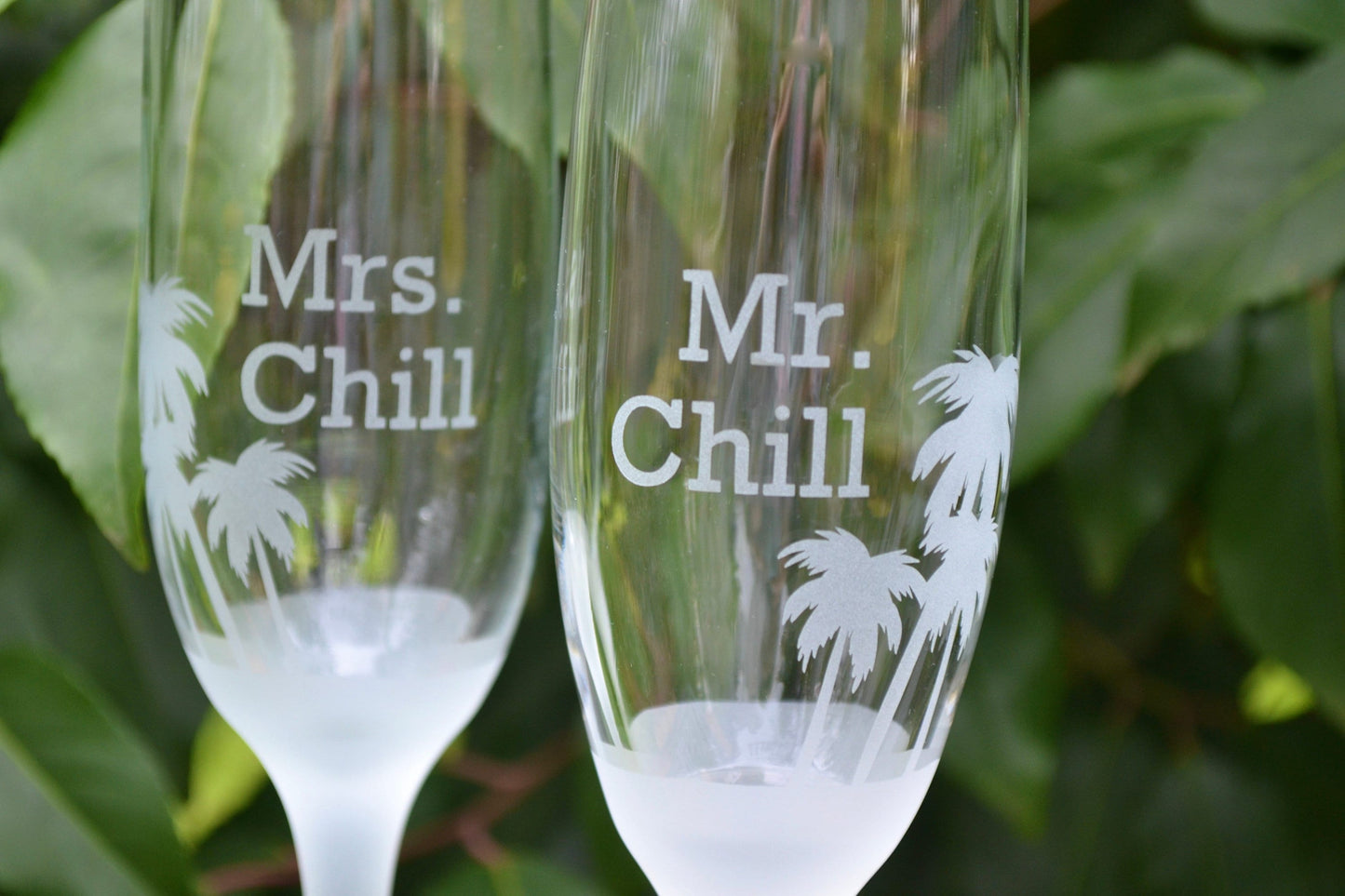 (H) Mr. and Mrs. Champagne Glasses, Beach Wedding Glasses, Mr and Mrs Chill