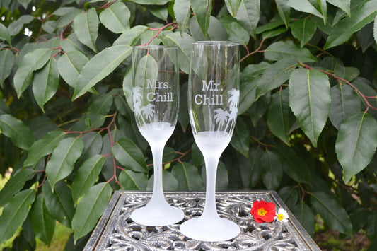 (H) Mr. and Mrs. Champagne Glasses, Beach Wedding Glasses, Mr and Mrs Chill