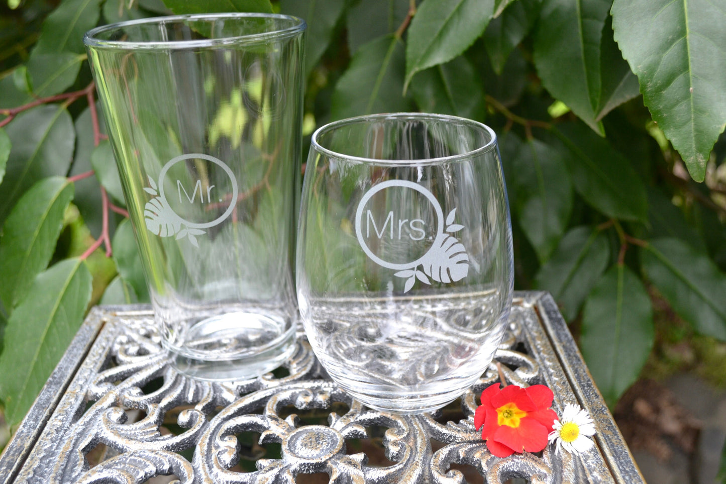 (H) Mr. and Mrs. Glasses, Leaf Glassware, Wedding Glasses