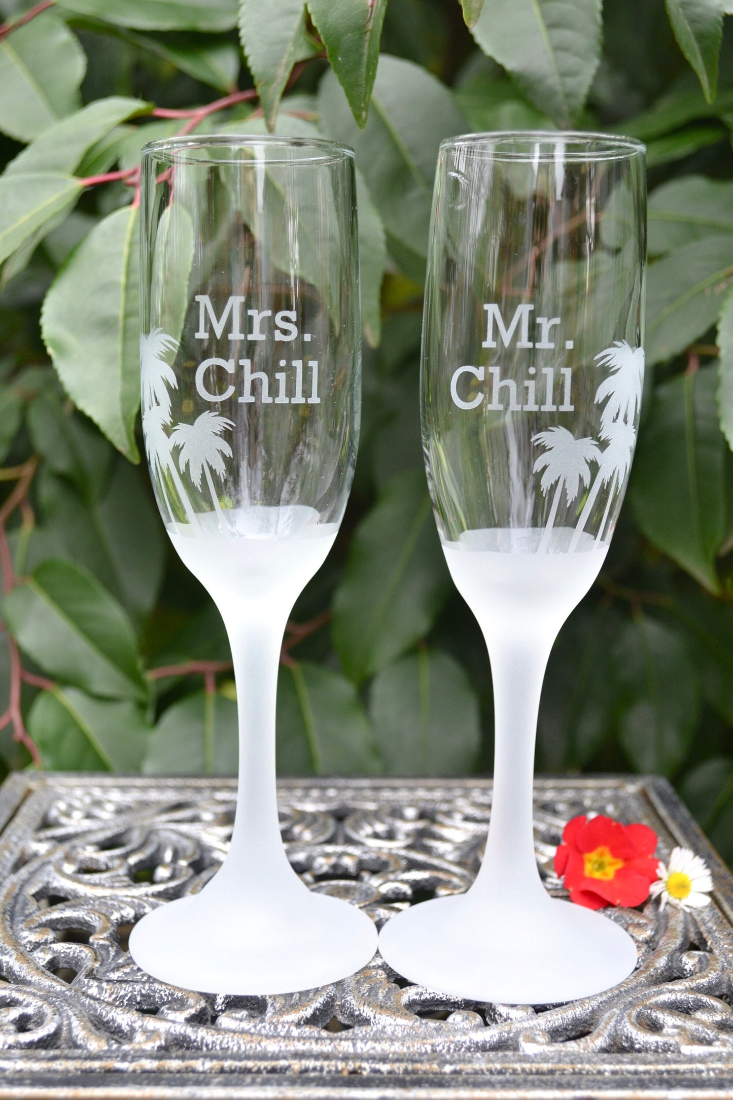 (H) Mr. and Mrs. Champagne Glasses, Beach Wedding Glasses, Mr and Mrs Chill